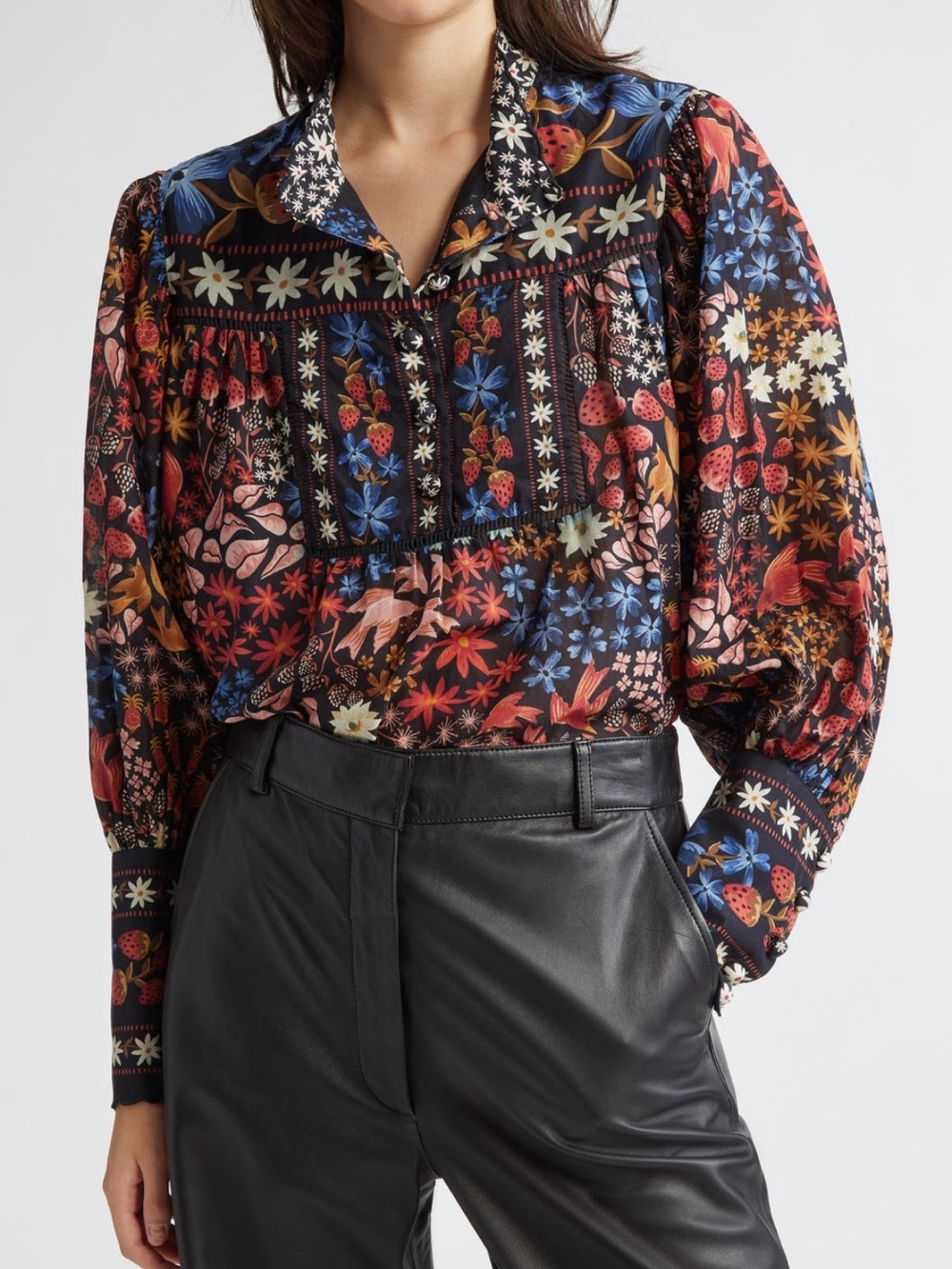 Farm Rio Juju's Garden Button-Up Top Size Medium NWT